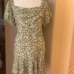 Very cute summer dress, ruffled all over